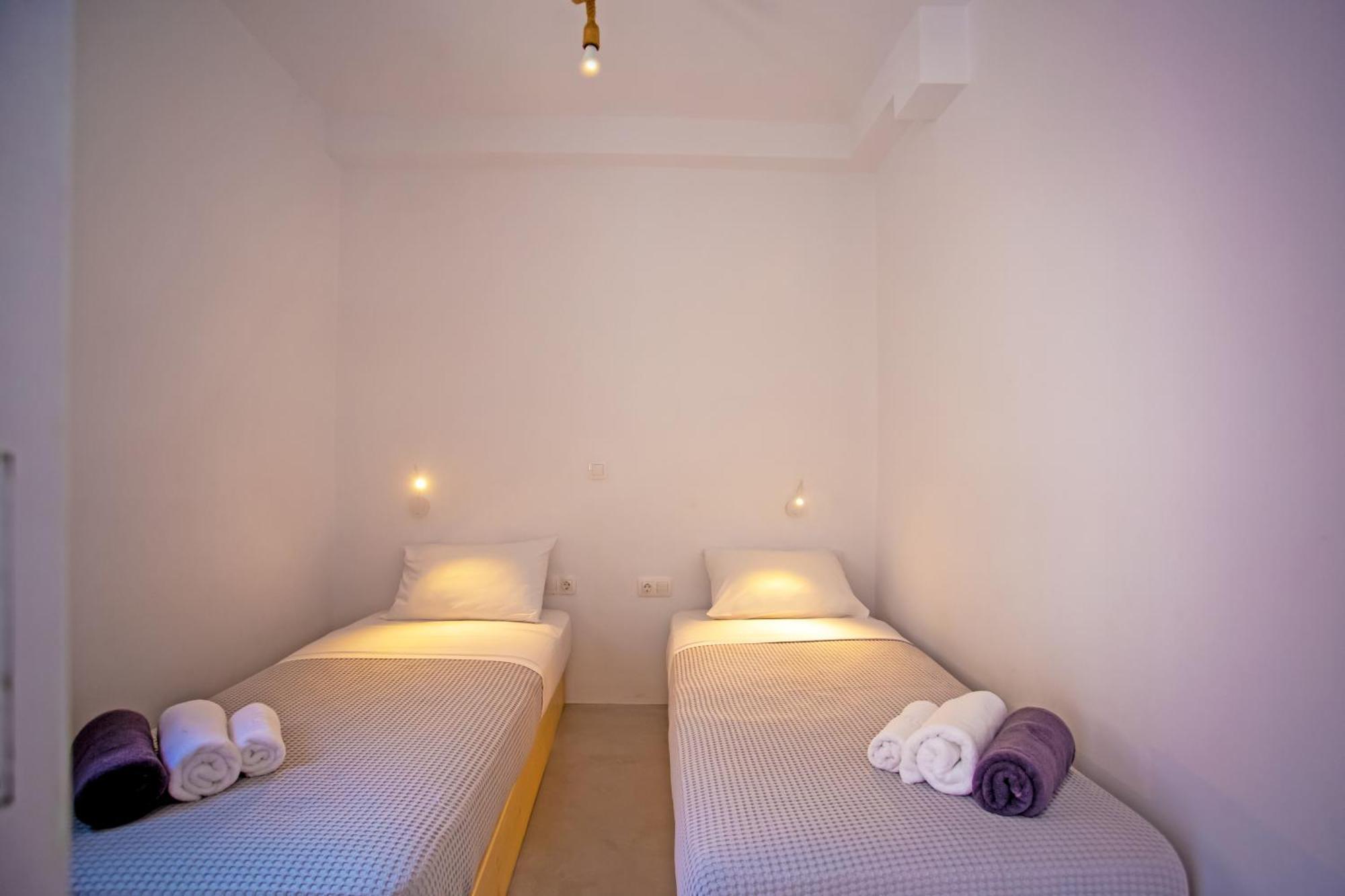 Terra White Seaview Pool Apartments & Suites Mykonos Town Luaran gambar
